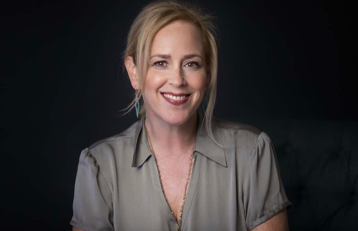 Robyn David